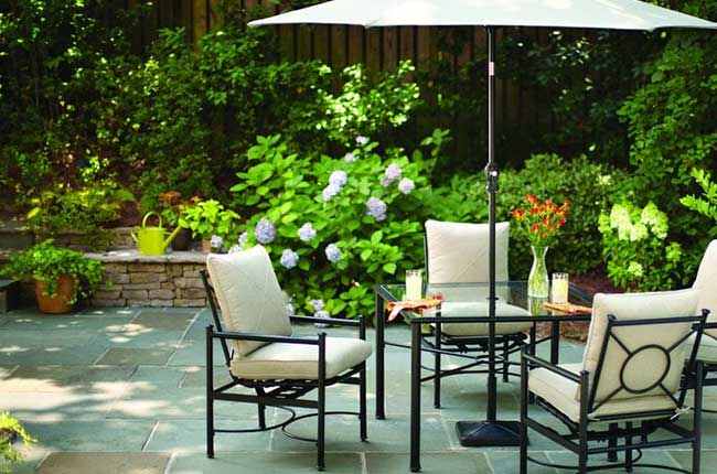 10 راهکار ساده برای بهتر برگزار کردن مهمانی در فضای باز